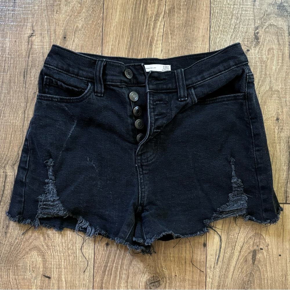 SO distressed black high rise Mom Short Juniors size 3/26W